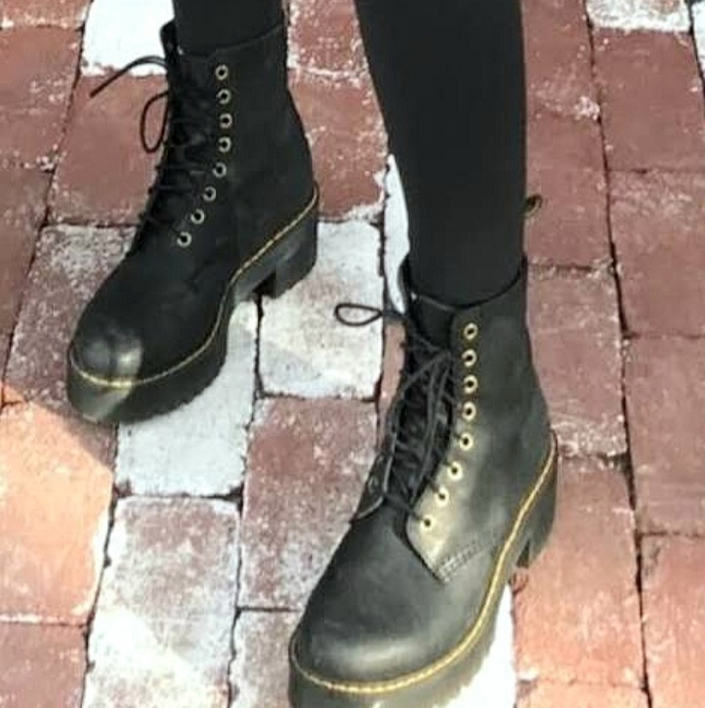 Dr. Martens Shriver Hi Combat Boots Womens Black Chunky Mod Platform Excellent
